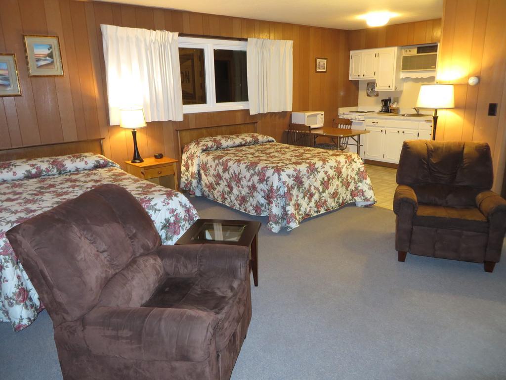 Travelers Inn Motel Eagle River Quarto foto